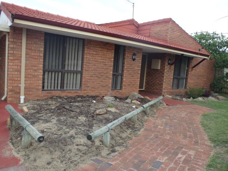 9 Townsend Road, Rockingham WA 6168