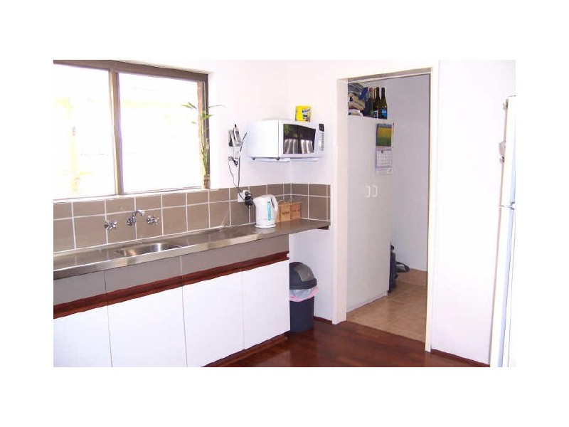 12 Nowranie Place, Hillman WA 6168