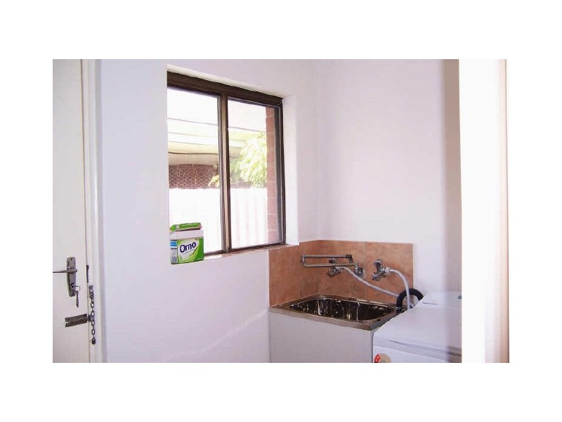 12 Nowranie Place, Hillman WA 6168