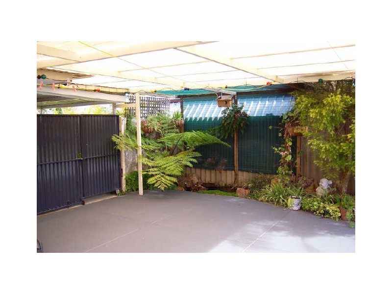 12 Nowranie Place, Hillman WA 6168