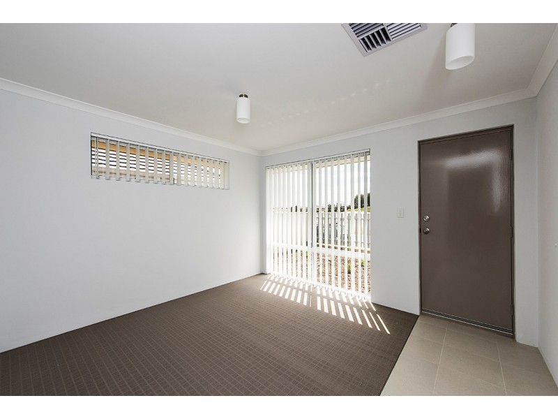 36 Mallina Crescent, Golden Bay WA 6174