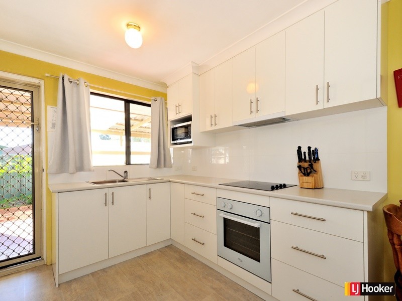 101 Council Avenue, Rockingham WA 6168