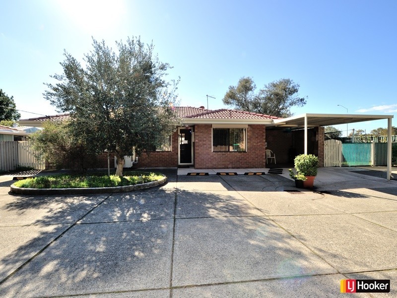 101 Council Avenue, Rockingham WA 6168