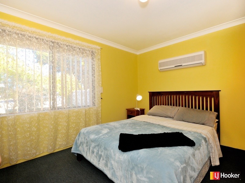 101 Council Avenue, Rockingham WA 6168