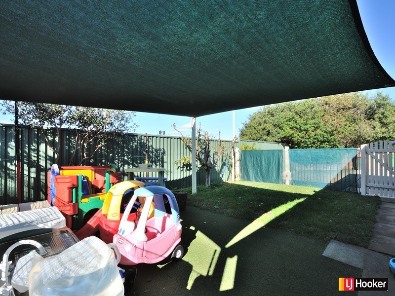 101 Council Avenue, Rockingham WA 6168