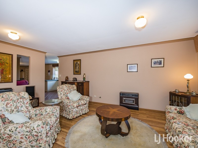 5 Balaka Gardens, Warnbro WA 6169