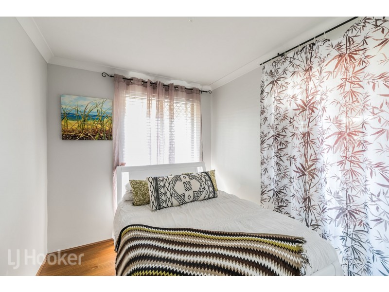 1 Varley Crescent, Cooloongup WA 6168