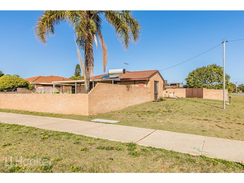 1 Varley Crescent, Cooloongup WA 6168