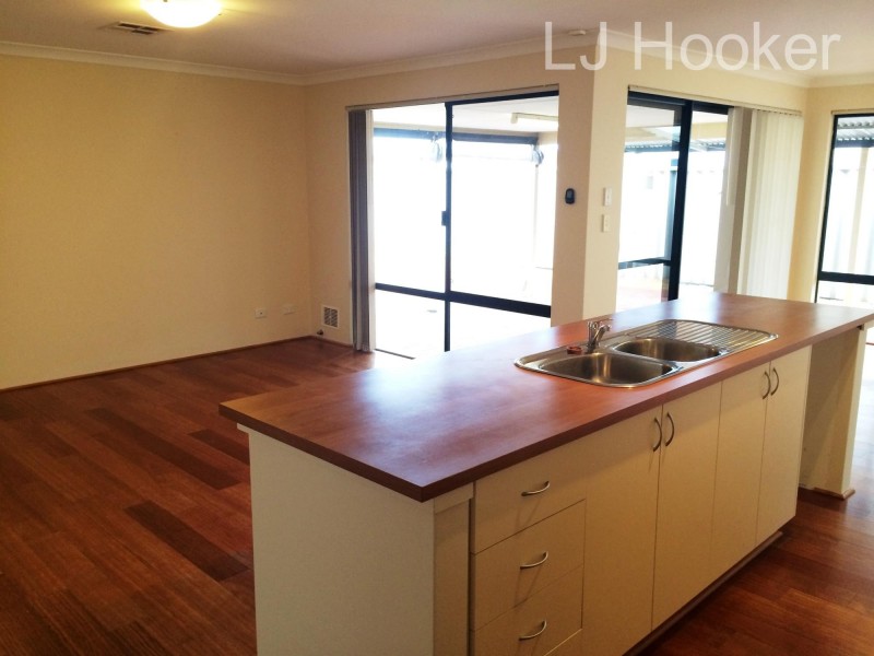 1 Noosa Drive, Secret Harbour WA 6173