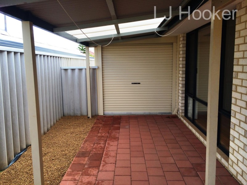 1 Noosa Drive, Secret Harbour WA 6173