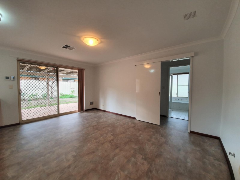 18 Manly Crescent, Warnbro WA 6169