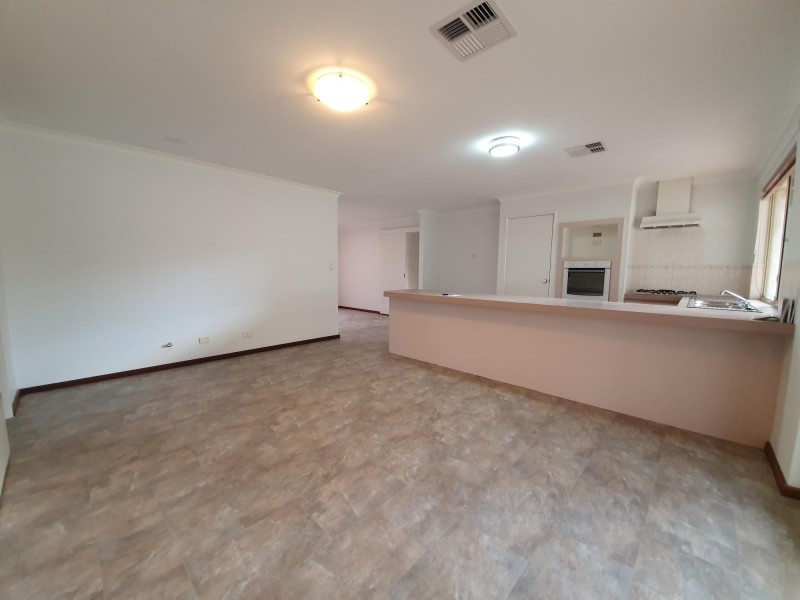 18 Manly Crescent, Warnbro WA 6169