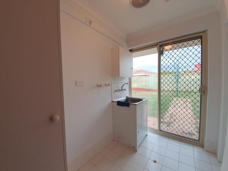 18 Manly Crescent, Warnbro WA 6169