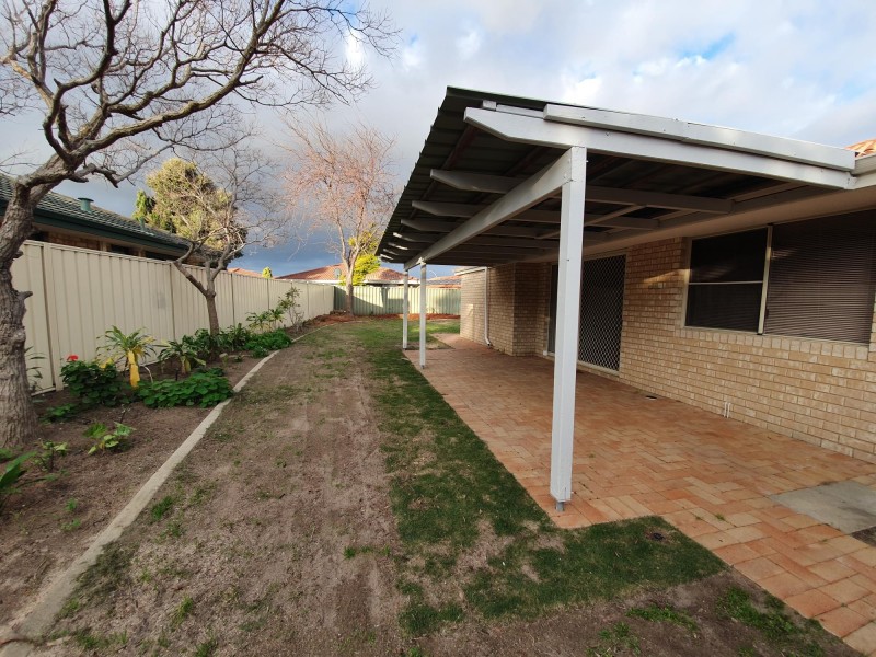 18 Manly Crescent, Warnbro WA 6169