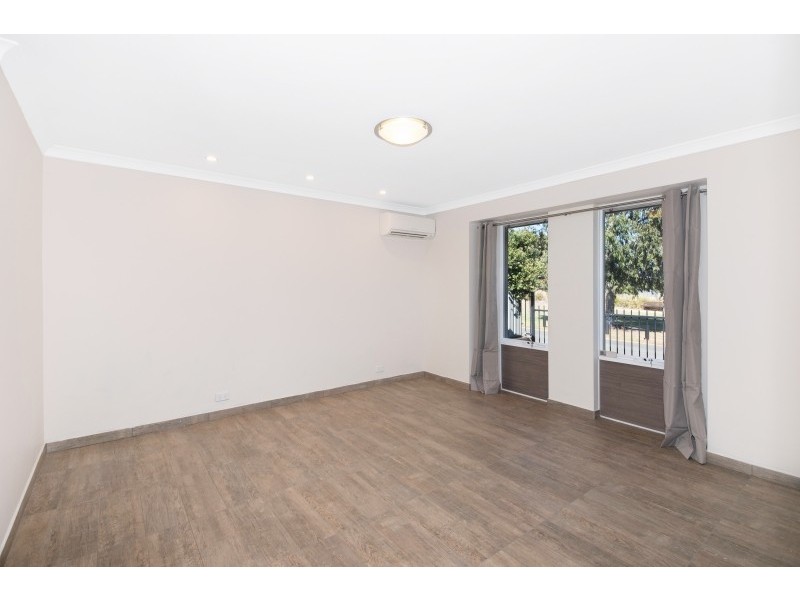 14 Kingaroy Drive, Baldivis WA 6171