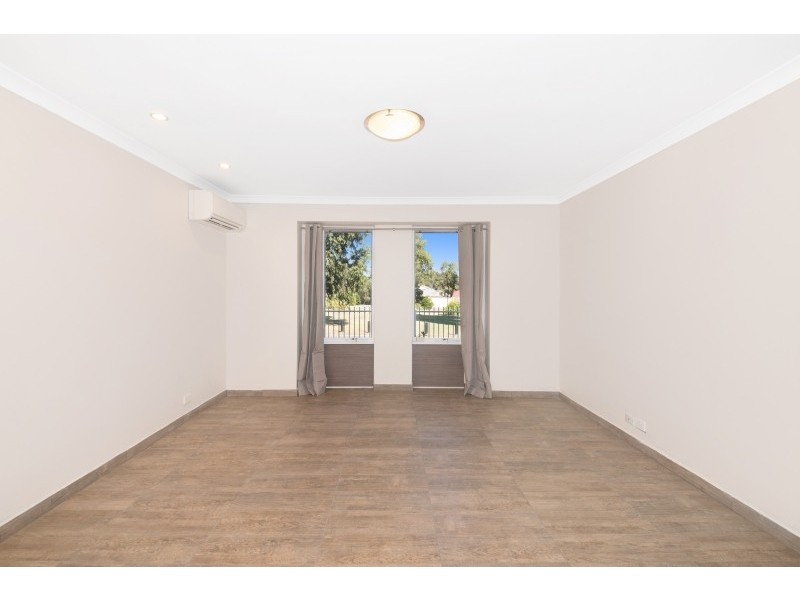 14 Kingaroy Drive, Baldivis WA 6171