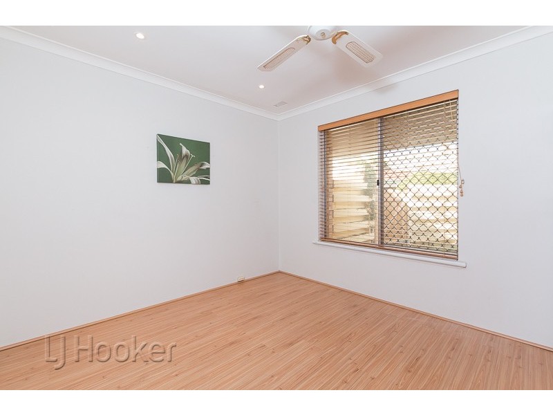 8/15 Fisher Street, Rockingham WA 6168