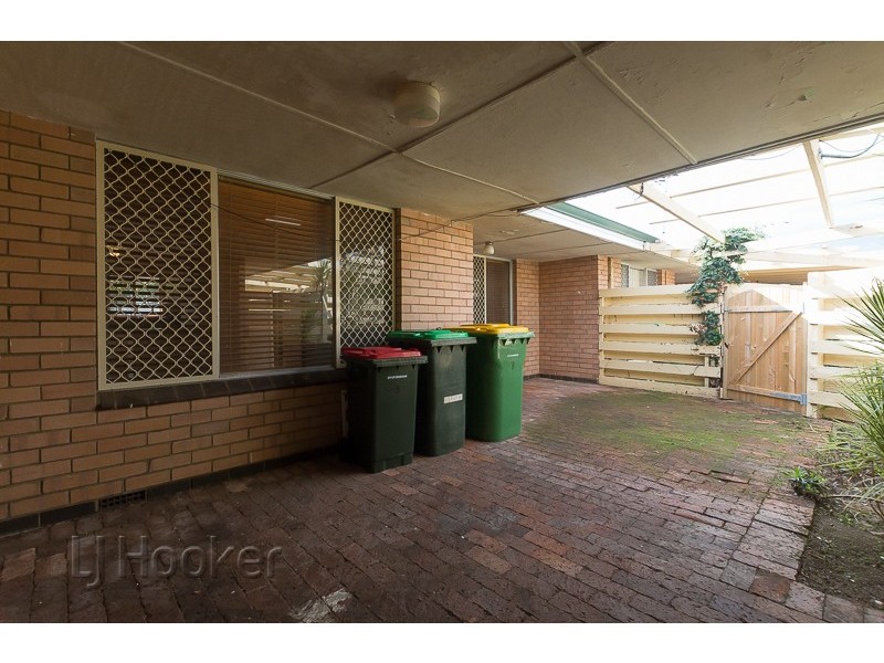 8/15 Fisher Street, Rockingham WA 6168