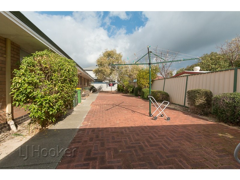 8/15 Fisher Street, Rockingham WA 6168