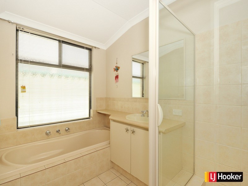 46 Baltimore Gardens, Port Kennedy WA 6172