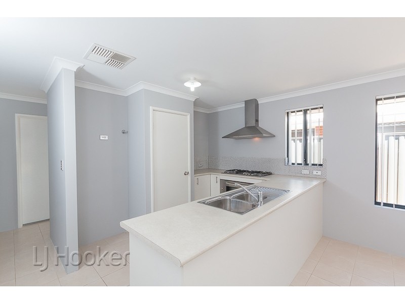 19 Ravensfield Road, Baldivis WA 6171