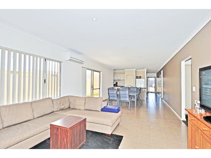 41 Seashells Crescent, Singleton WA 6175