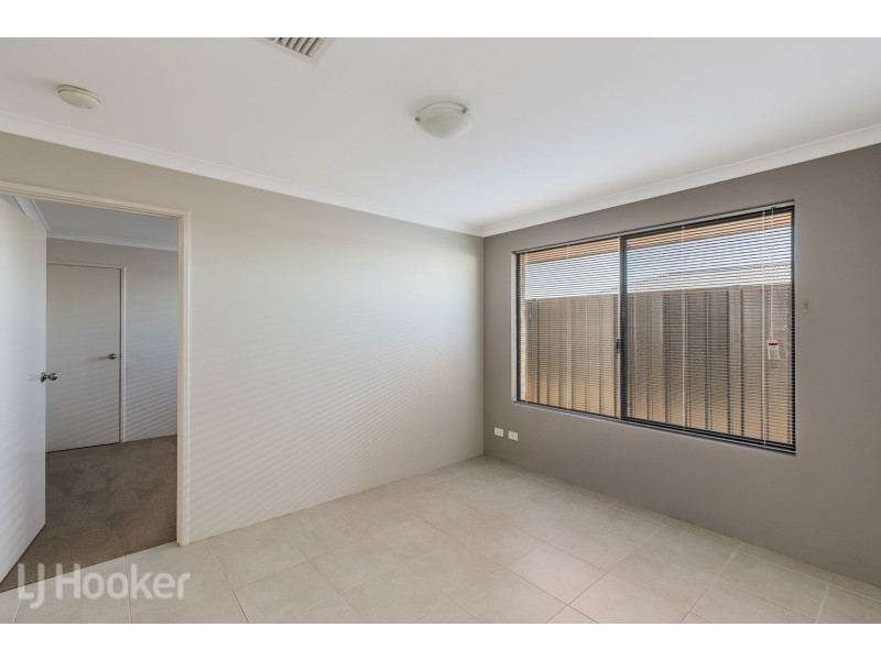 27 Mallard Way, Baldivis WA 6171