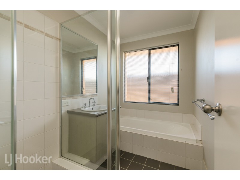 27 Mallard Way, Baldivis WA 6171