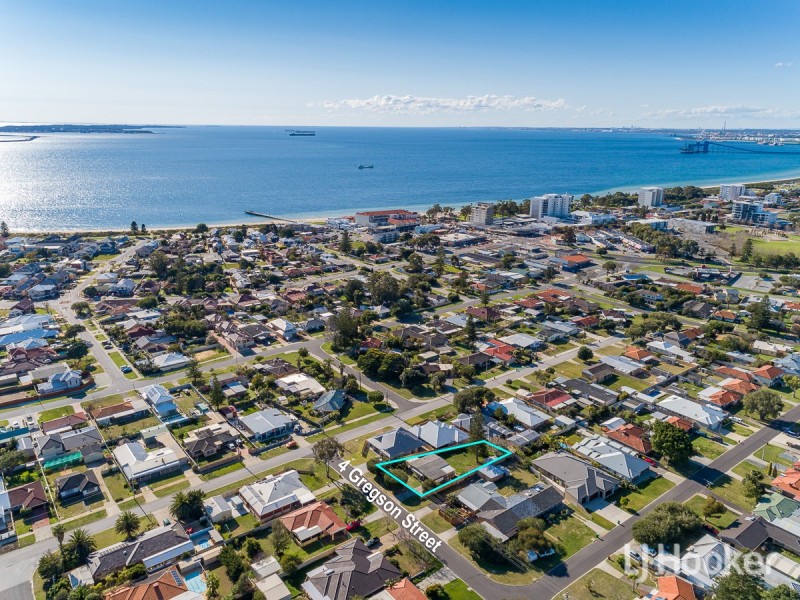 4 Gregson Street, Rockingham WA 6168