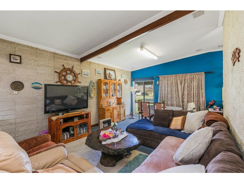 4 Gregson Street, Rockingham WA 6168