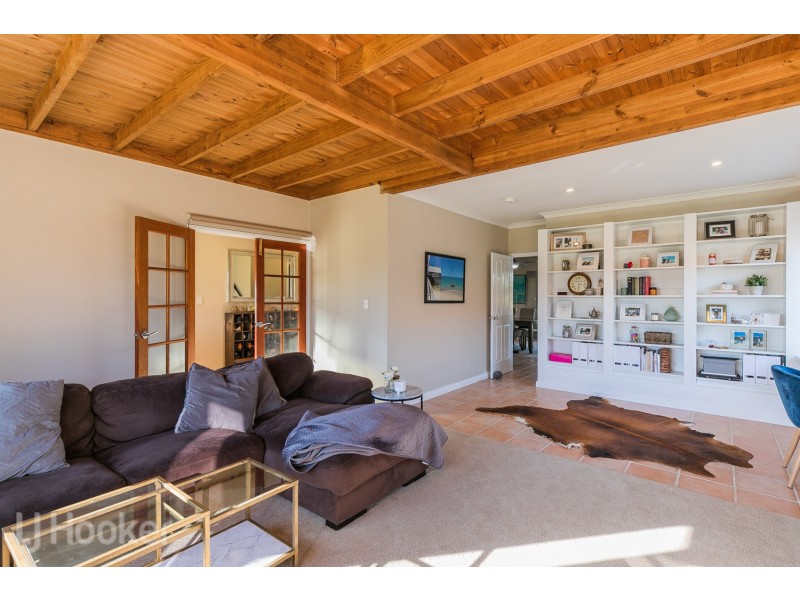 11 Collie Close, Rockingham WA 6168