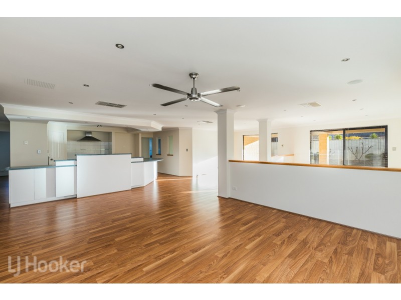 4 Culvers Way, Secret Harbour WA 6173