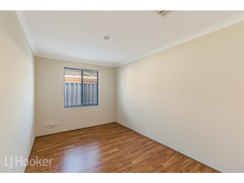 4 Culvers Way, Secret Harbour WA 6173