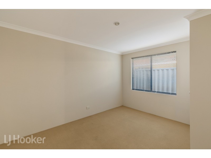 4 Culvers Way, Secret Harbour WA 6173