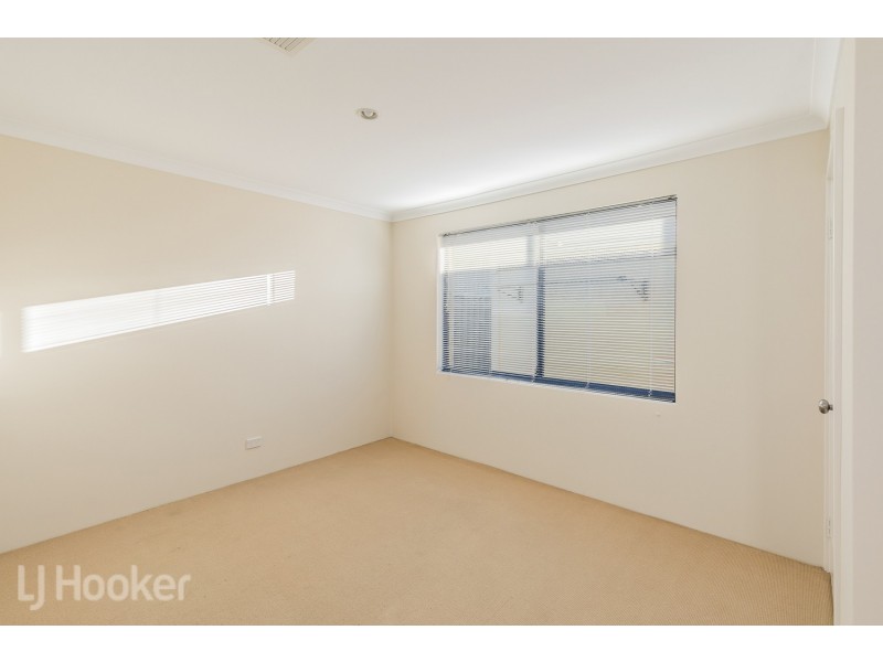 4 Culvers Way, Secret Harbour WA 6173