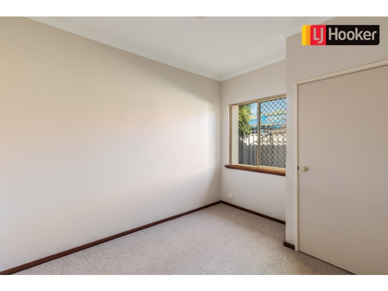 75a Penguin Road, Safety Bay WA 6169