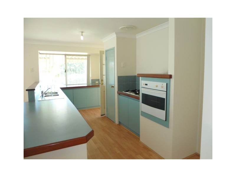 10 Porto Novo Mews, Secret Harbour WA 6173