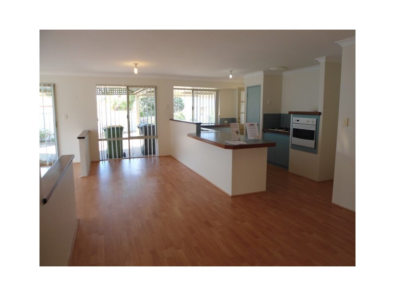 10 Porto Novo Mews, Secret Harbour WA 6173