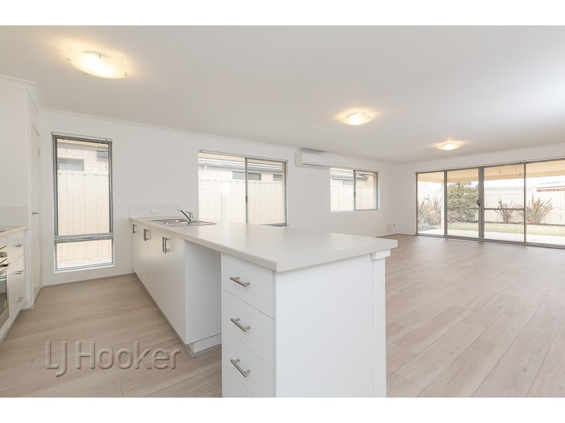 26 Blackshear Green, Secret Harbour WA 6173