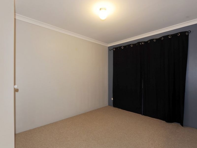 4 Wittecarra Crescent, Port Kennedy WA 6172