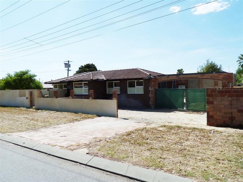 2 Pavo Close, Rockingham WA 6168