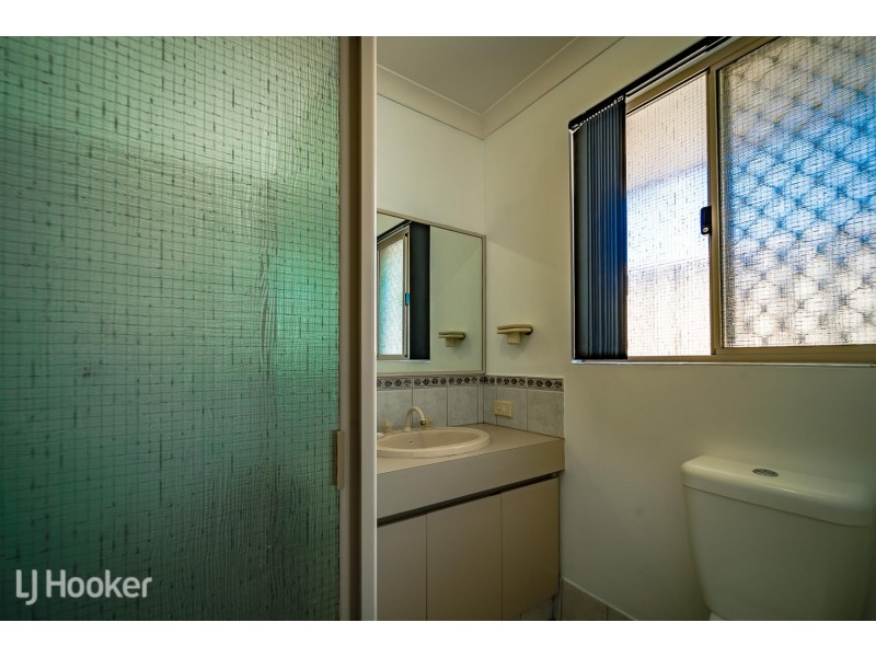 67 Mornington Boulevard, Waikiki WA 6169