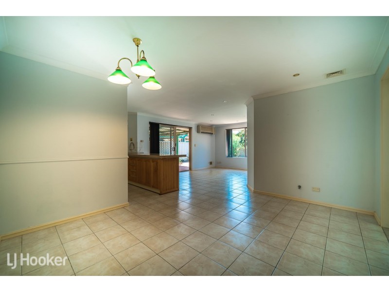 67 Mornington Boulevard, Waikiki WA 6169