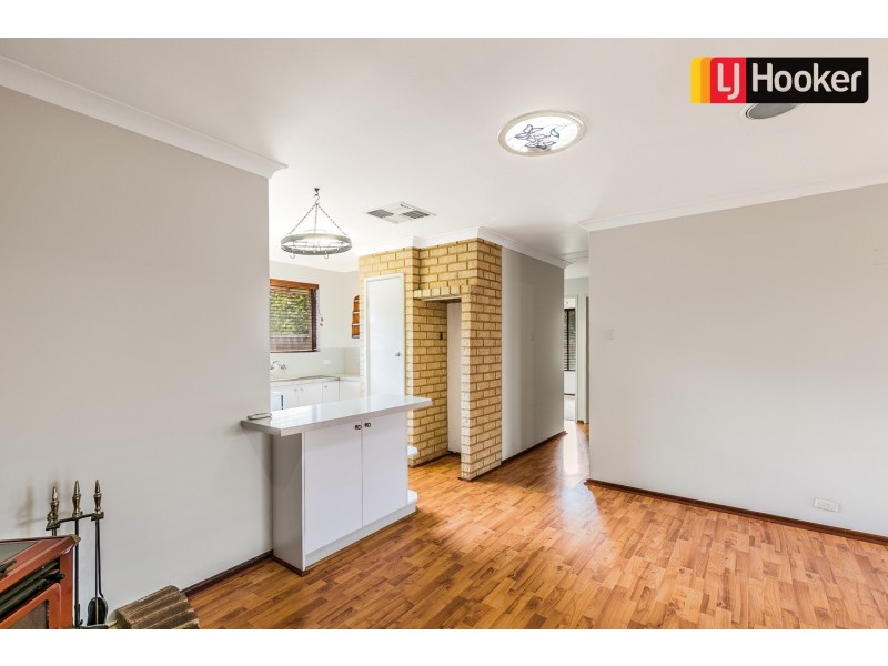 93 Seabrooke Avenue, Rockingham WA 6168