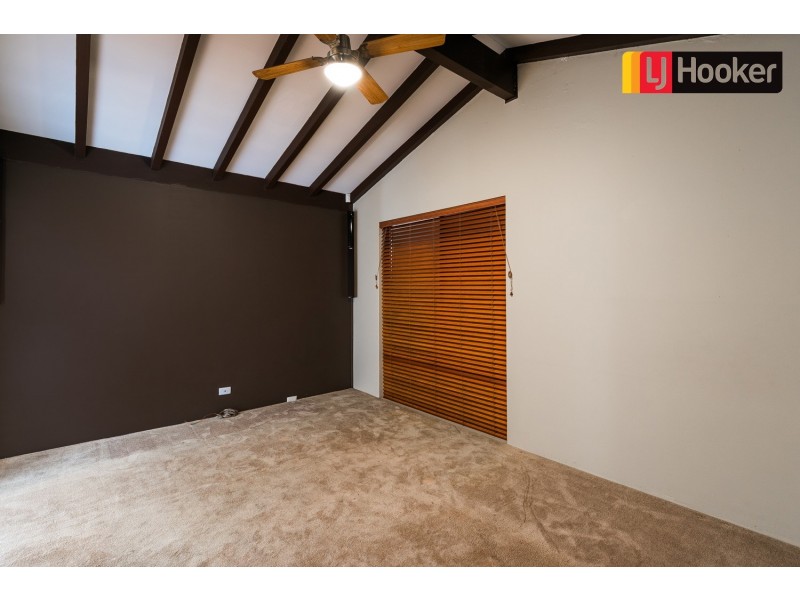 93 Seabrooke Avenue, Rockingham WA 6168