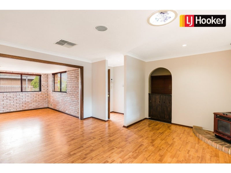 93 Seabrooke Avenue, Rockingham WA 6168