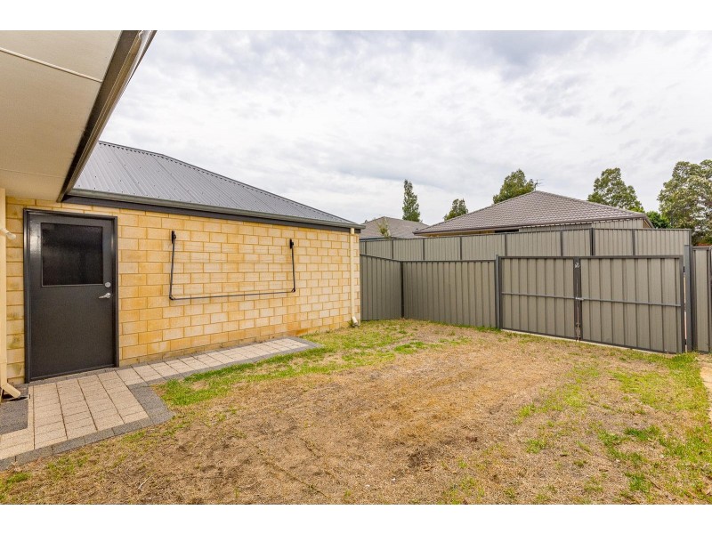 13 Dardanup Lane, Baldivis WA 6171