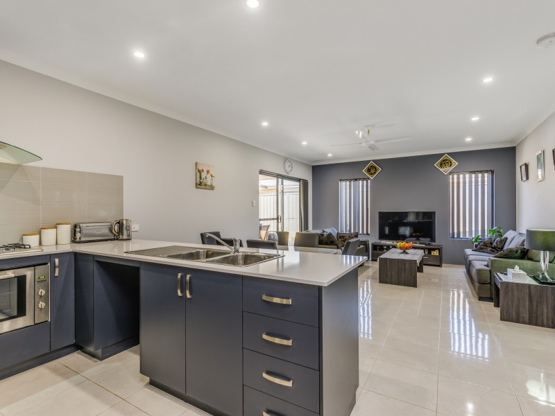 12 Beckingham Parkway, Baldivis WA 6171