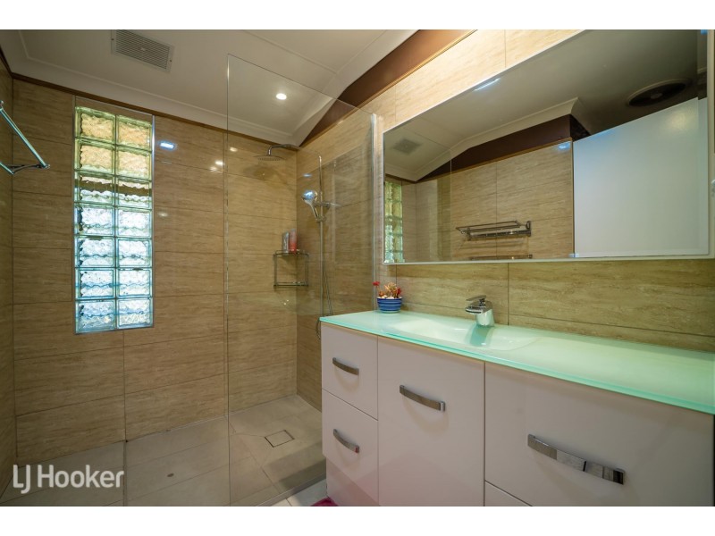 8 Blee Court, Rockingham WA 6168