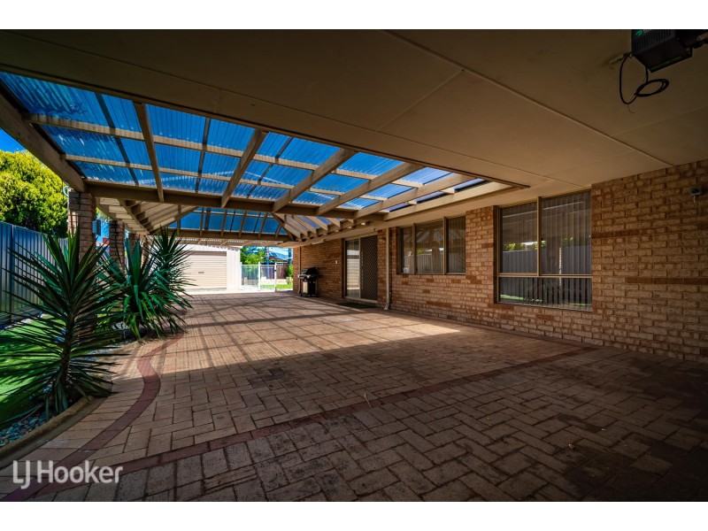 8 Blee Court, Rockingham WA 6168